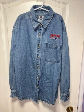 Rare Vintage “Lee Sport” Patriots Embroidered Denim Shirt - Button-Up